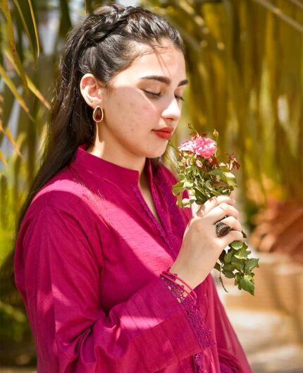 Rang-e-Rose